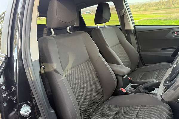 2017 Toyota Corolla Ascent Sport ZRE182R