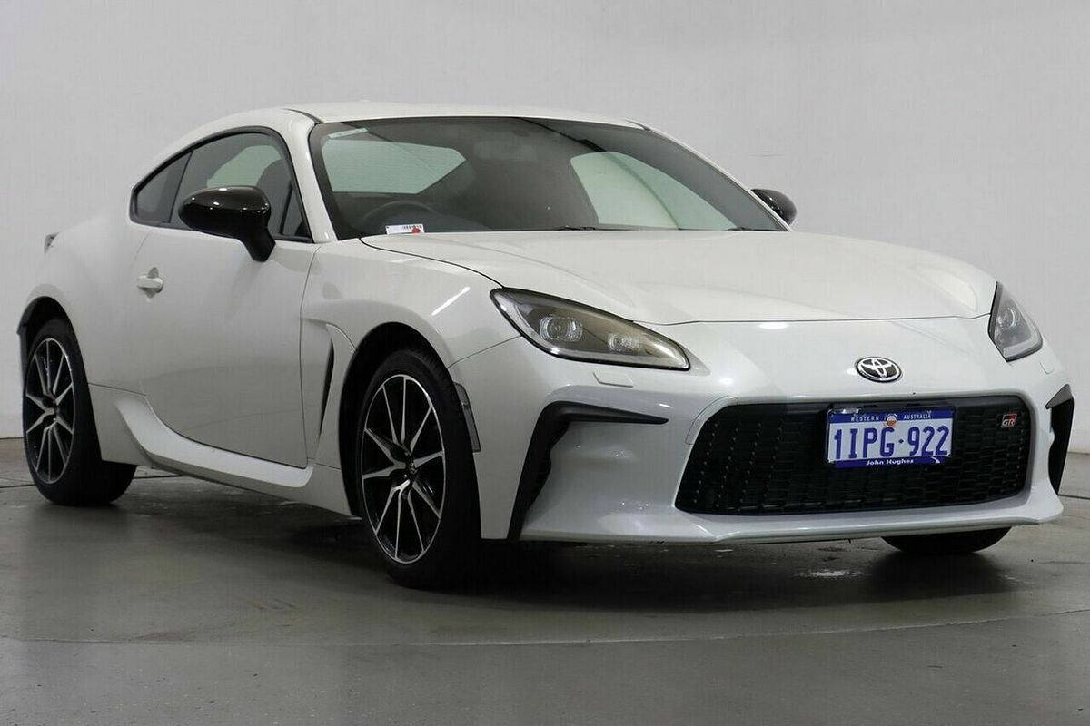 2023 Toyota GR86 GT ZN8