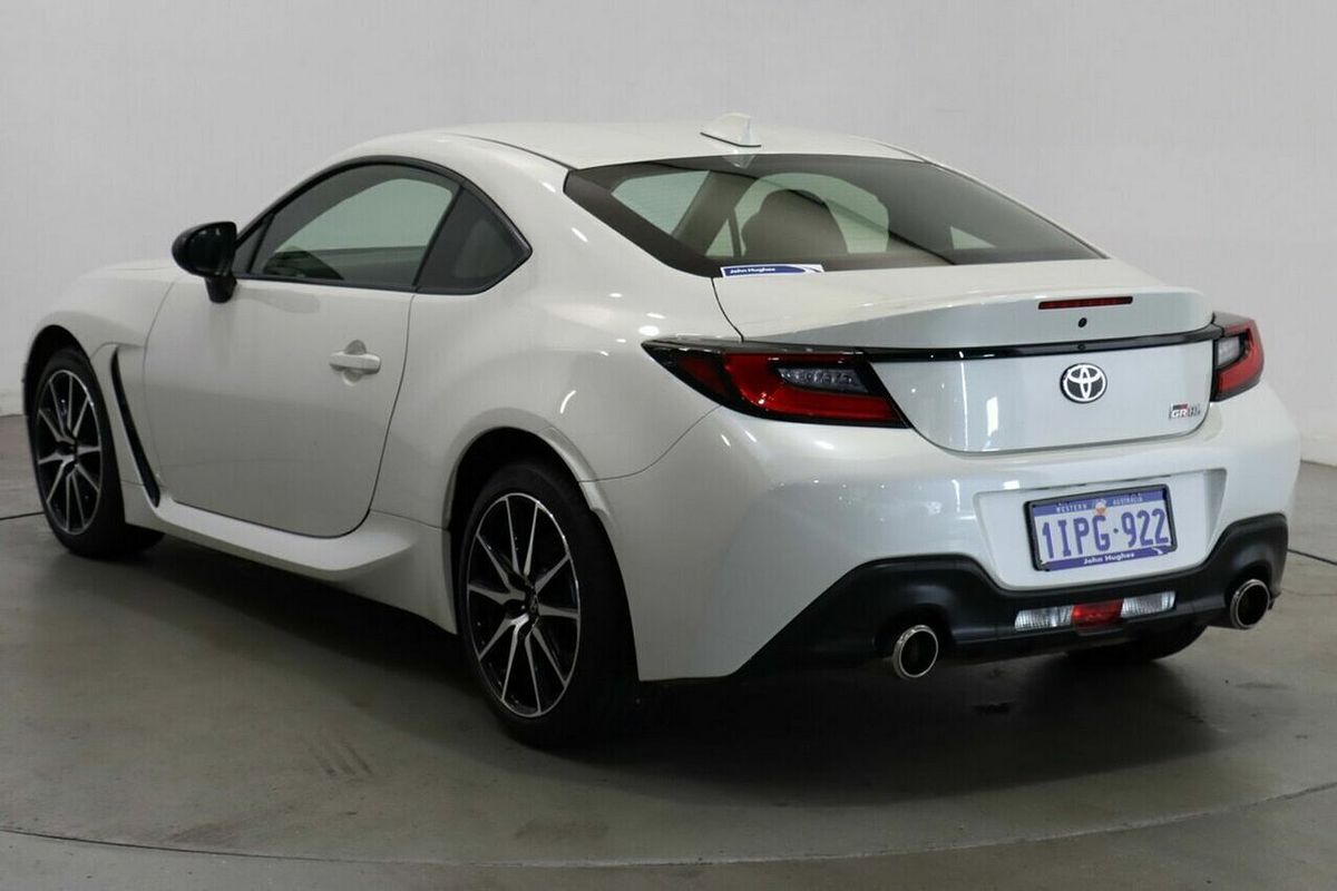 2023 Toyota GR86 GT ZN8