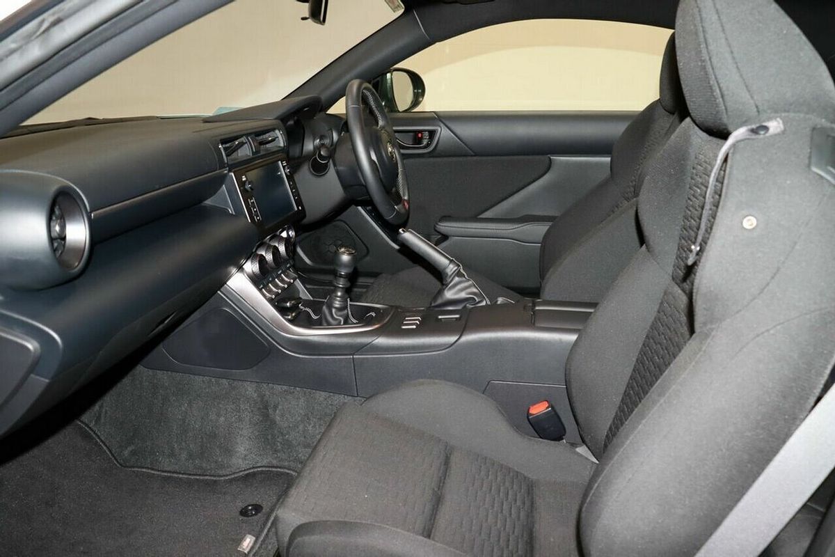 2023 Toyota GR86 GT ZN8