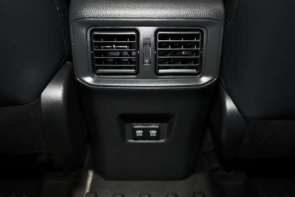 2019 Toyota RAV4 Edge AXAA54R