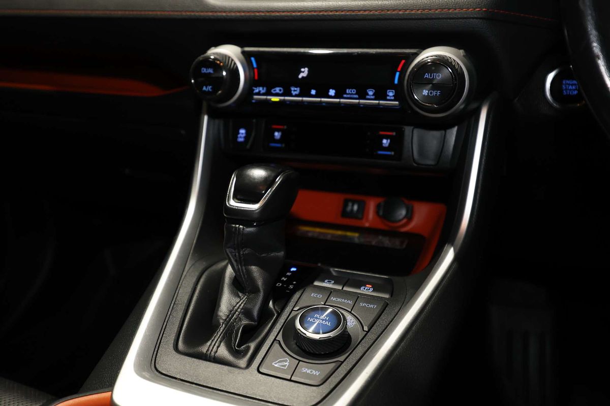 2019 Toyota RAV4 Edge AXAA54R