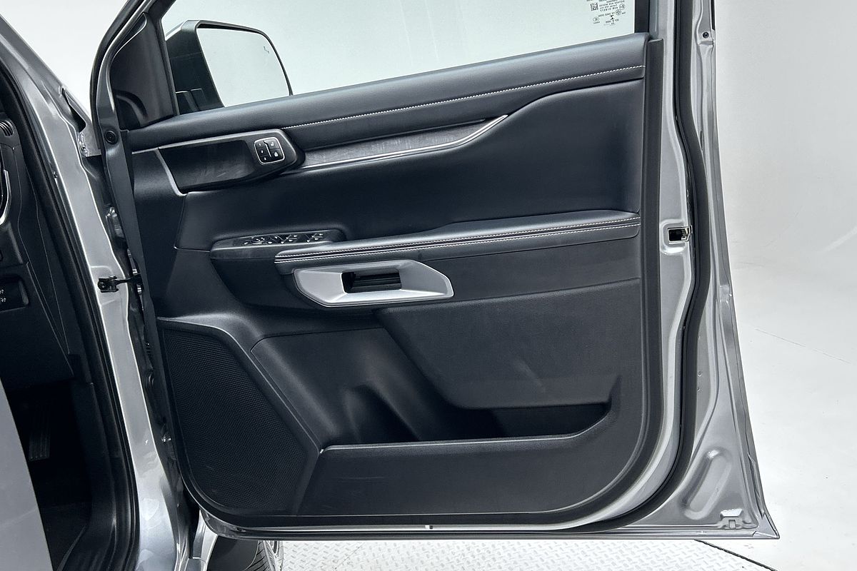 2022 Ford Everest Platinum 3.0L