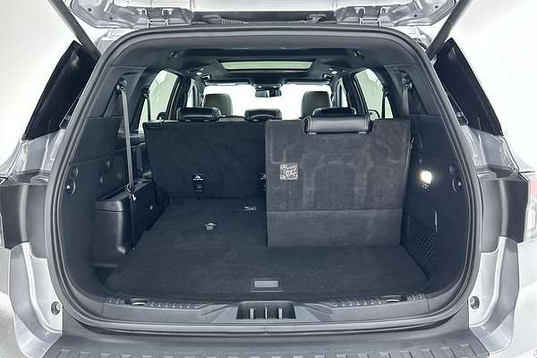 2022 Ford Everest Platinum 3.0L