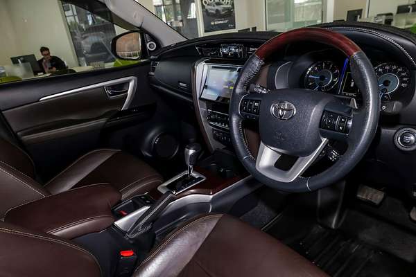 2017 Toyota Fortuner Crusade GUN156R