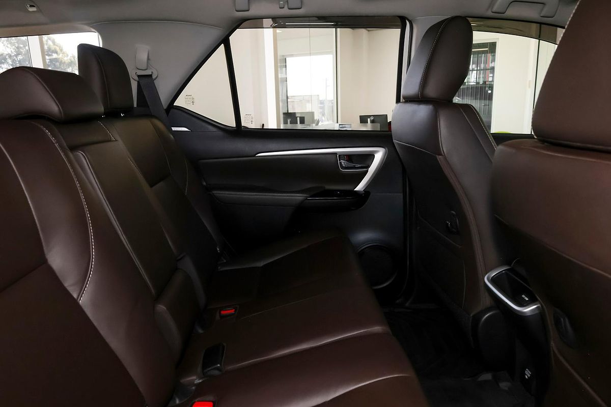 2017 Toyota Fortuner Crusade GUN156R