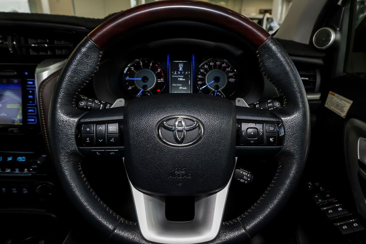 2017 Toyota Fortuner Crusade GUN156R