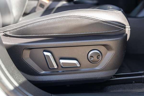 2024 GWM Haval H6 Lux B01
