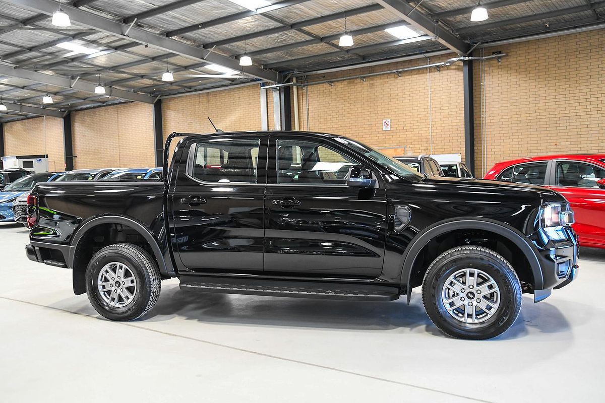 2025 Ford Ranger XLS 4X4 2.0L
