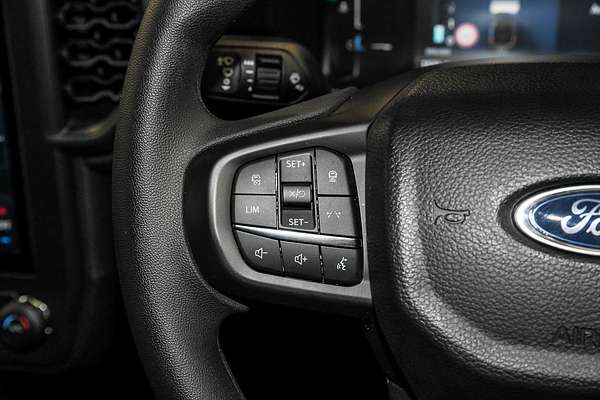 2025 Ford Ranger XLS 4X4 2.0L
