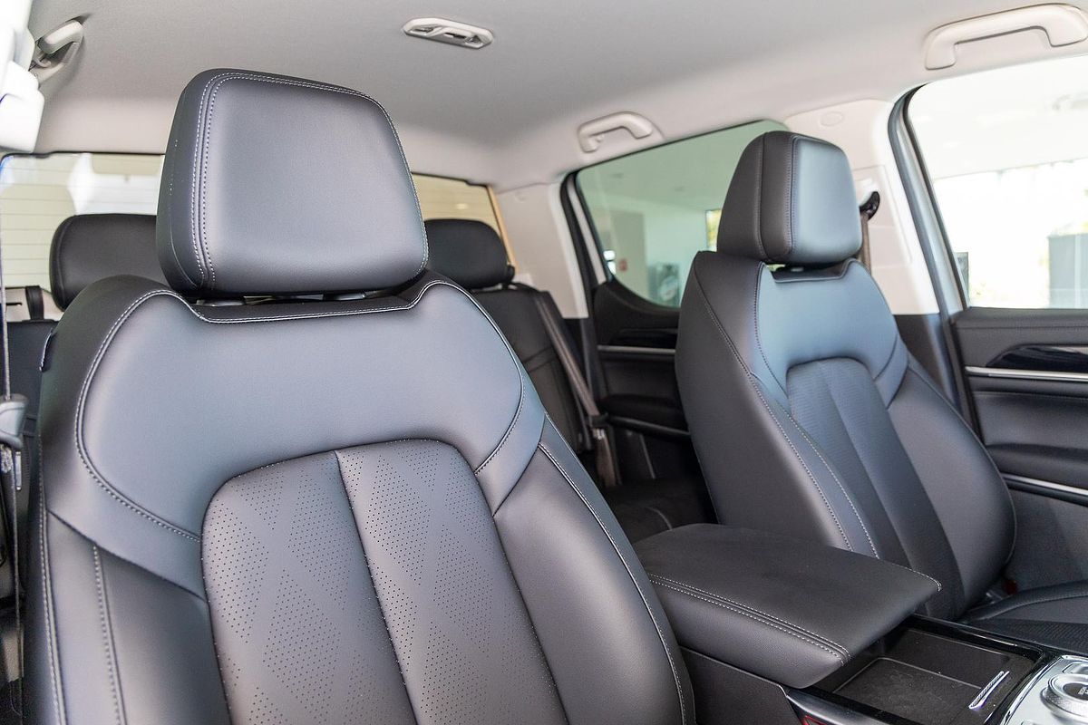 2025 GWM Cannon Alpha Lux PHEV P05 4X4