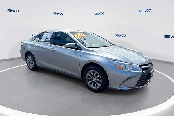 2017 Toyota Camry LE