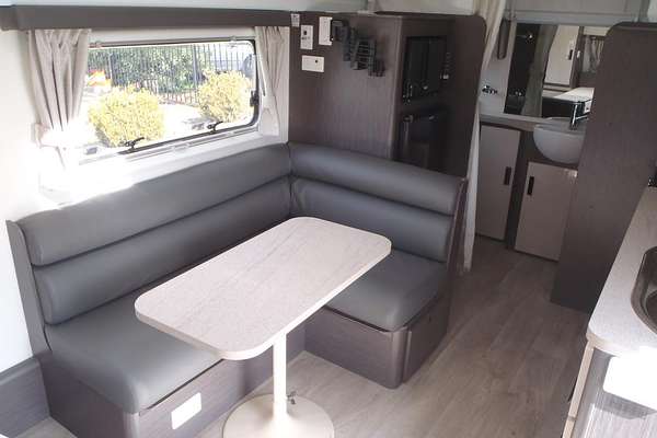 2020 Jayco Journey 16.67-5.Jy-My20