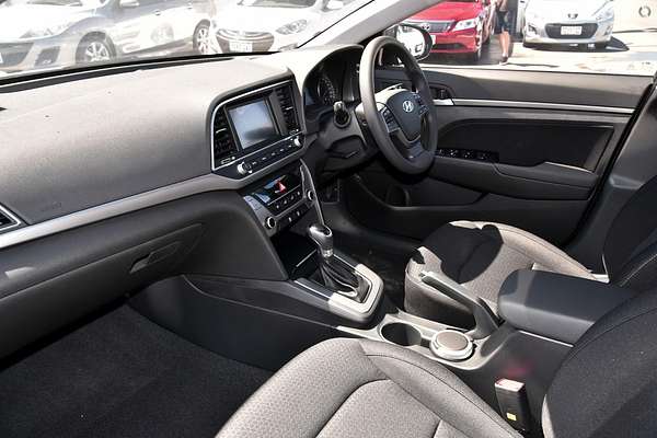 2017 Hyundai Elantra Active AD