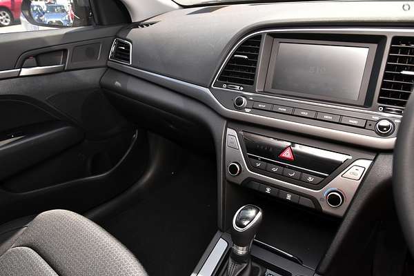 2017 Hyundai Elantra Active AD
