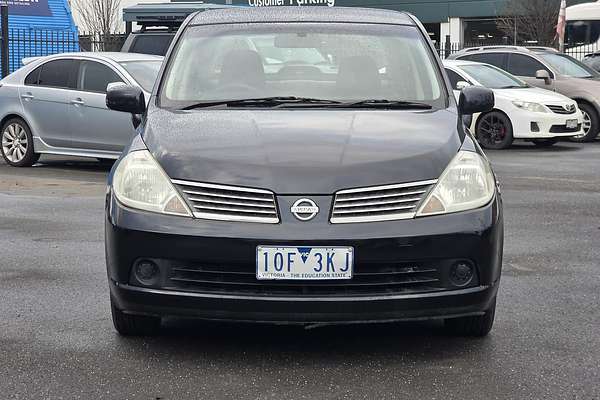 2006 Nissan Tiida ST C11