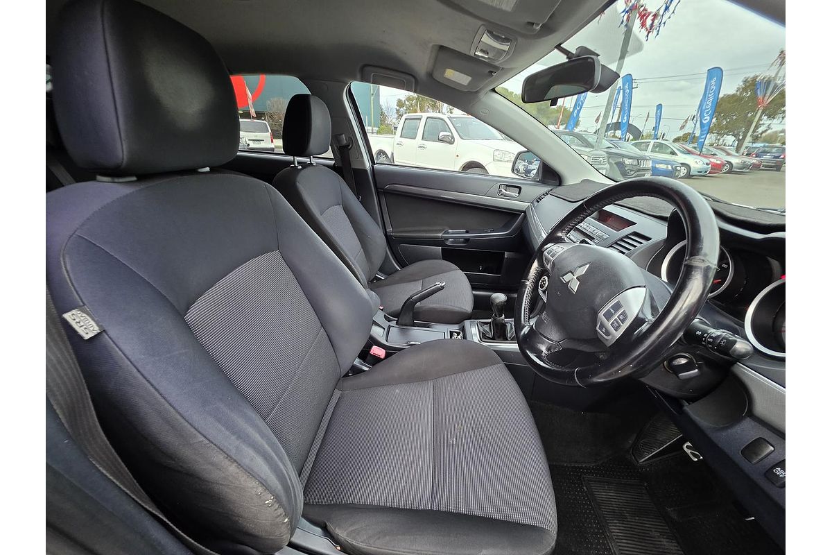 2010 Mitsubishi Lancer VR-X CJ