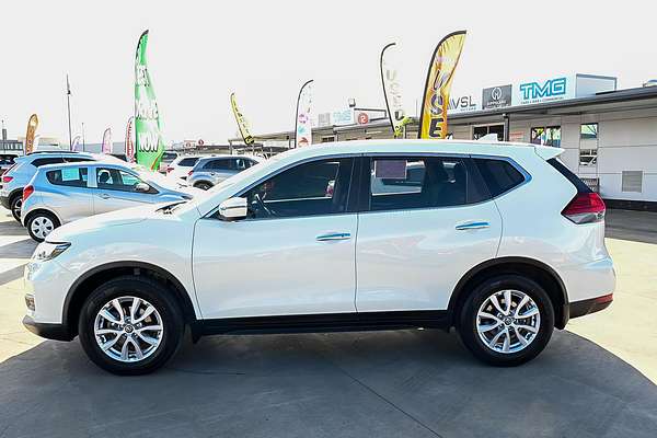 2022 Nissan X-TRAIL ST T32