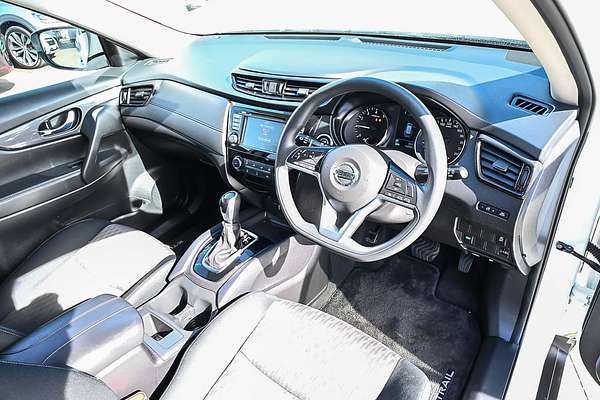 2022 Nissan X-TRAIL ST T32