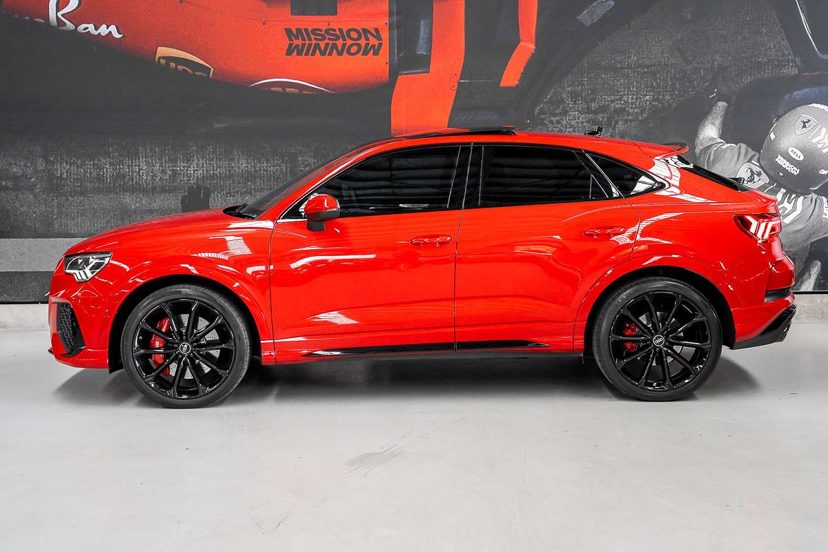 2021 Audi RS Q3  F3