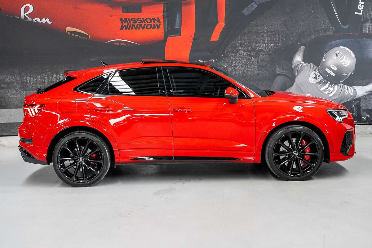 2021 Audi RS Q3  F3