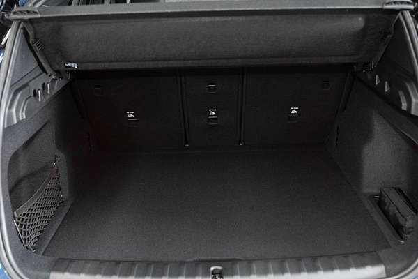 2024 BMW X1 sDrive18i U11