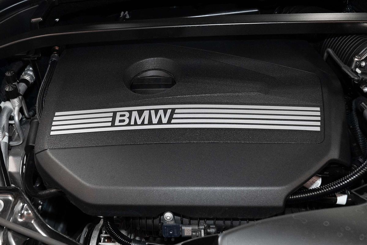 2024 BMW X1 sDrive18i U11