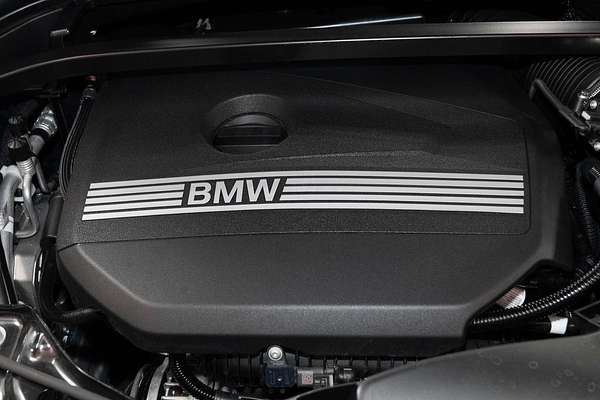 2024 BMW X1 sDrive18i U11
