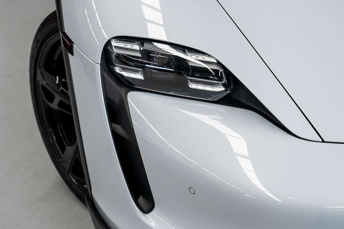 2022 Porsche Taycan 4S Y1B
