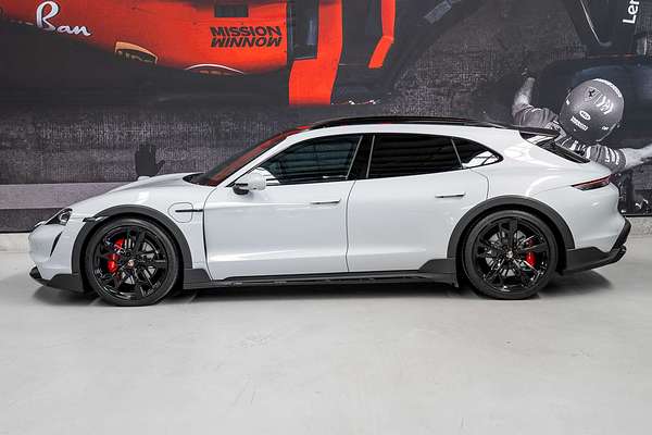 2022 Porsche Taycan 4S Y1B