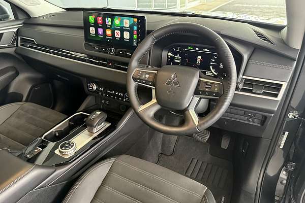 2025 Mitsubishi Outlander Aspire ZM