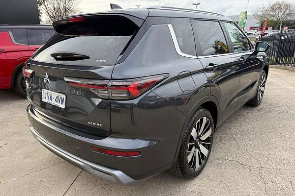 2025 Mitsubishi Outlander Aspire ZM