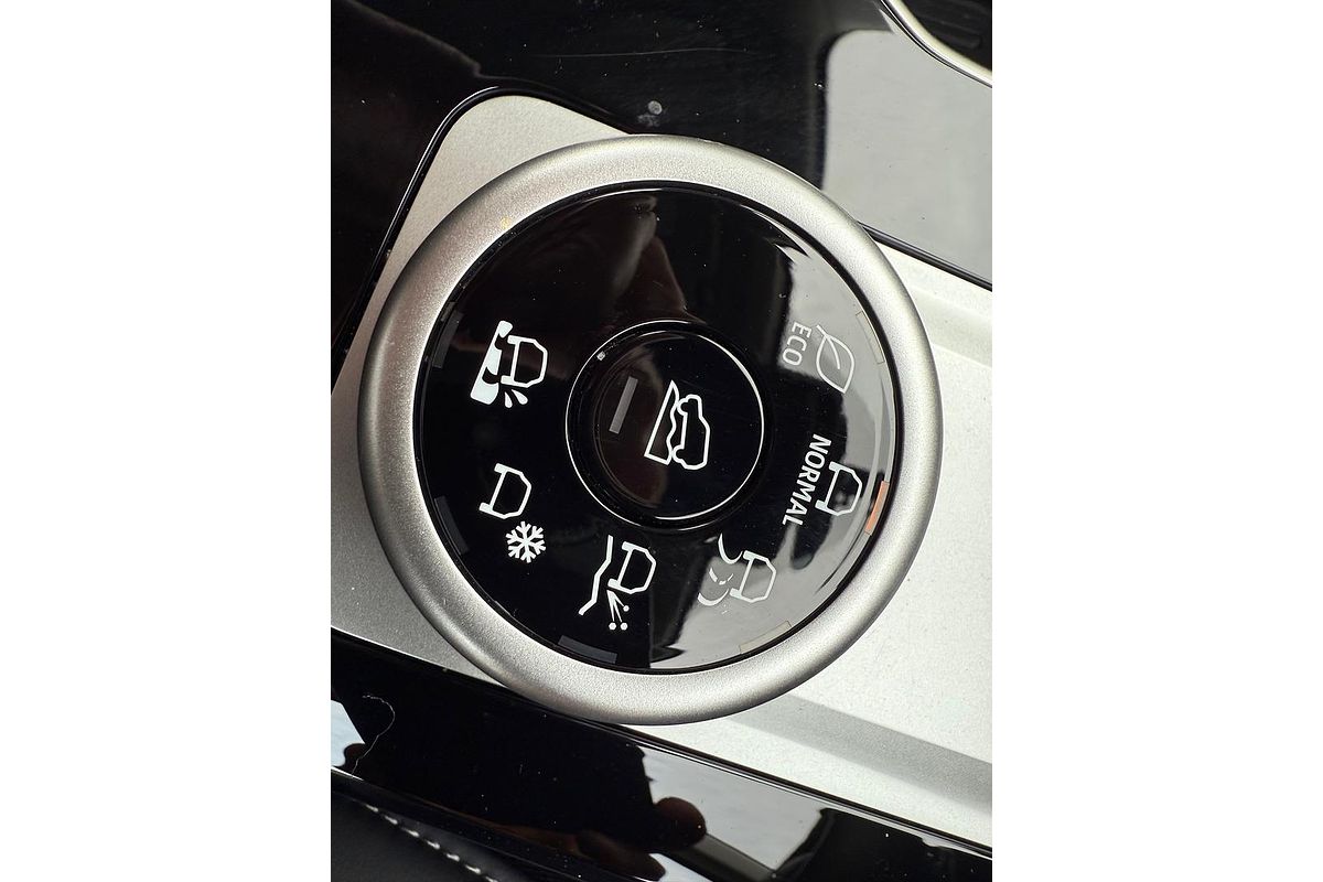 2025 Mitsubishi Outlander Aspire ZM