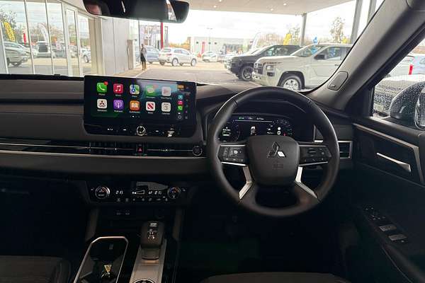 2025 Mitsubishi Outlander Aspire ZM