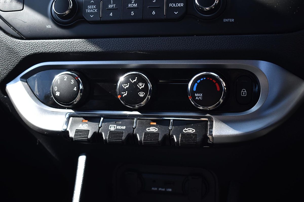 2013 Kia Rio S UB