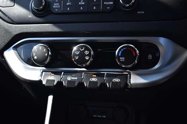 2013 Kia Rio S UB