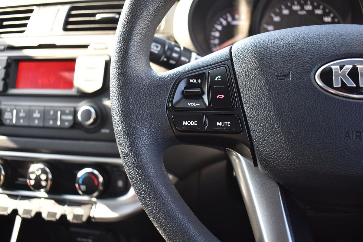 2013 Kia Rio S UB