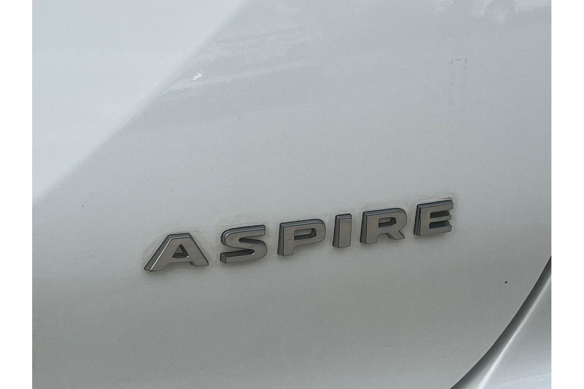2025 Mitsubishi Outlander Aspire ZM