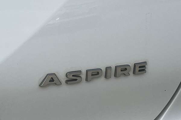 2025 Mitsubishi Outlander Aspire ZM