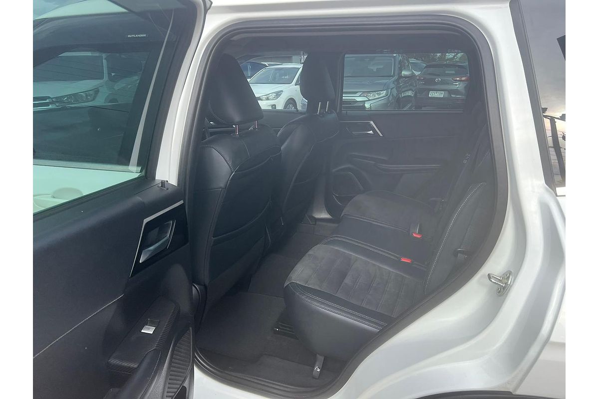 2025 Mitsubishi Outlander Aspire ZM