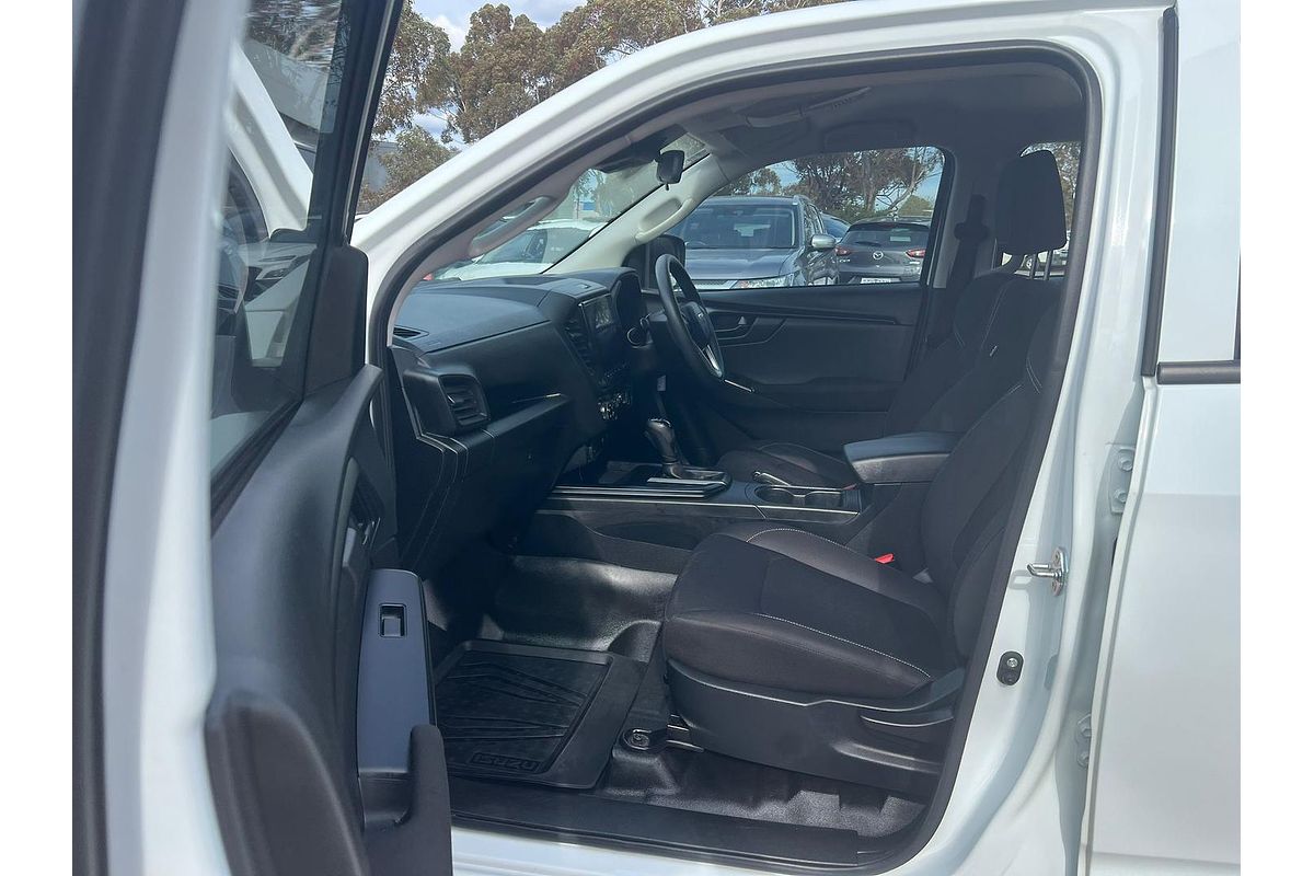 2023 Isuzu D-MAX SX High Ride Rear Wheel Drive
