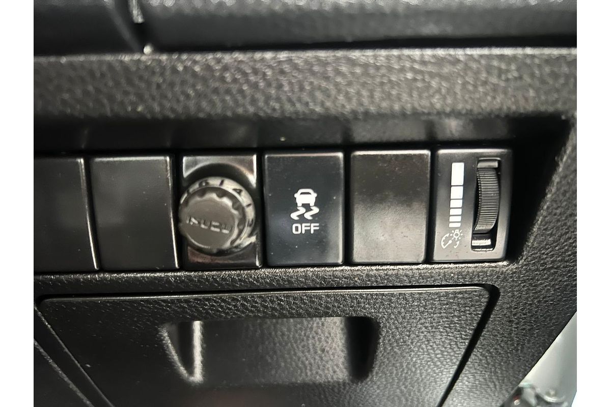 2023 Isuzu D-MAX SX High Ride Rear Wheel Drive