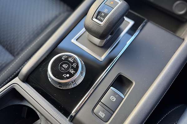 2025 Mitsubishi Outlander ES ZM