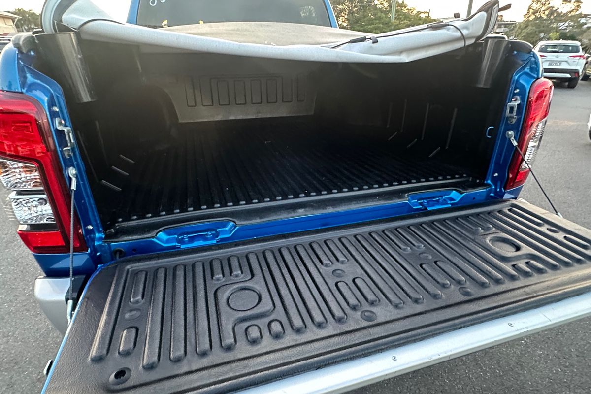 2023 Mitsubishi Triton GLS MR 4X4