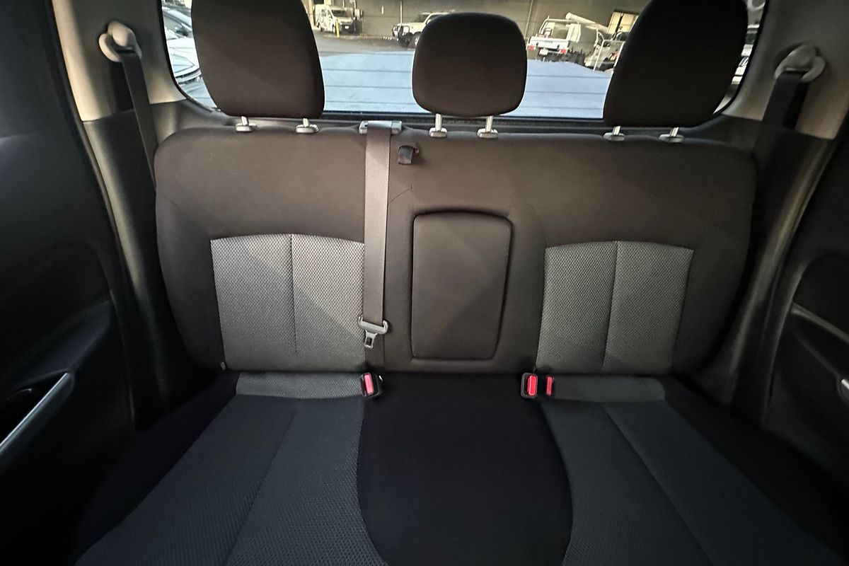 2023 Mitsubishi Triton GLS MR 4X4