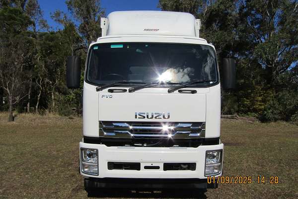 2022 Isuzu FVD