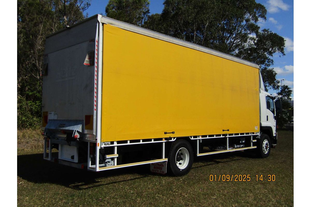 2022 Isuzu FVD