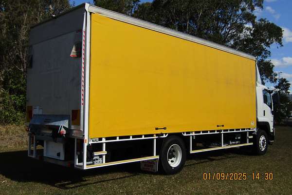 2022 Isuzu FVD