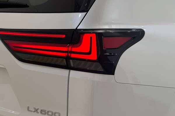 2023 Lexus LX LX600 VJA310R