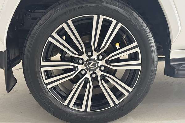 2023 Lexus LX LX600 VJA310R